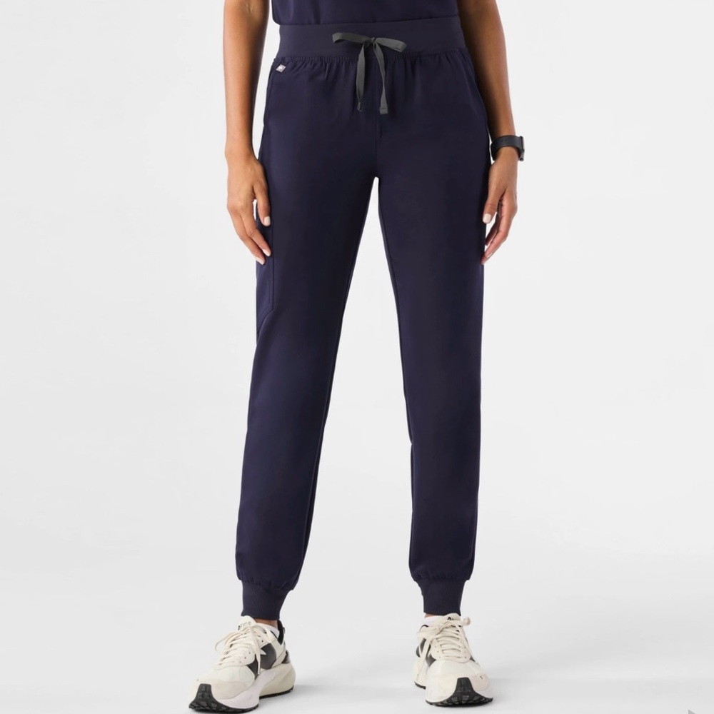 Figs Zamora Women's Navy Jogger Scrub Pants